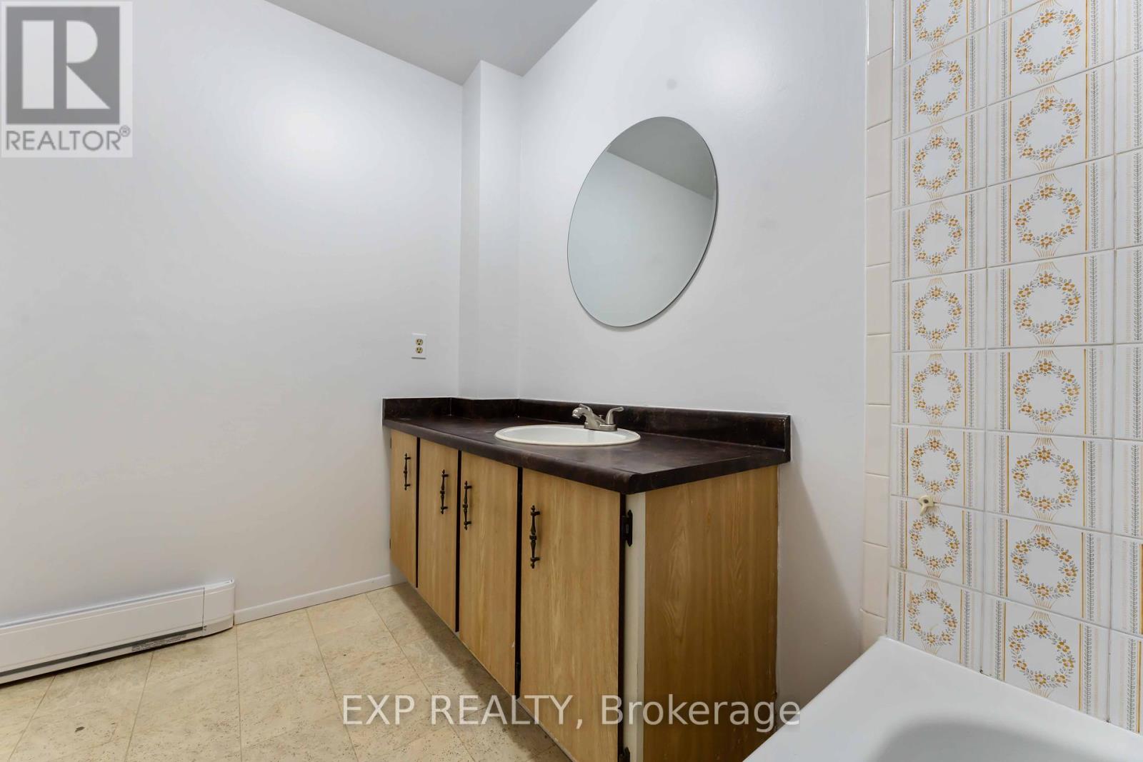 181 - 825 Cahill Drive W, Ottawa, Ontario  K1V 9N8 - Photo 29 - X12386117