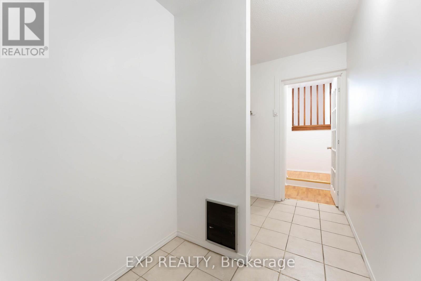181 - 825 Cahill Drive W, Ottawa, Ontario  K1V 9N8 - Photo 4 - X12386117