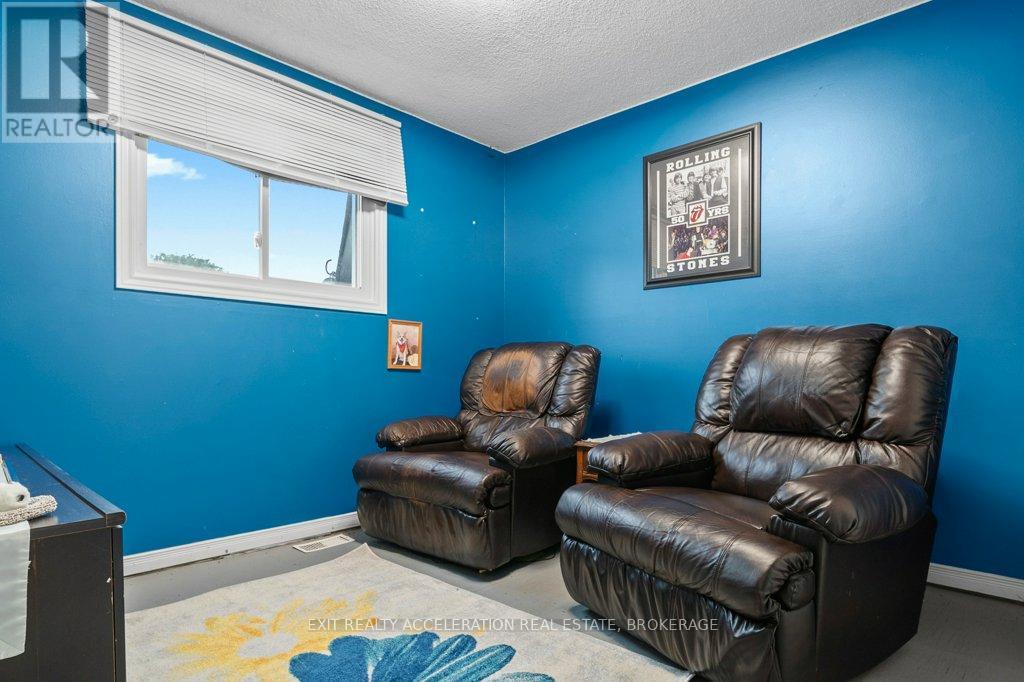 19 Mortensen Drive, Loyalist, Ontario  K7N 1W2 - Photo 27 - X12383843