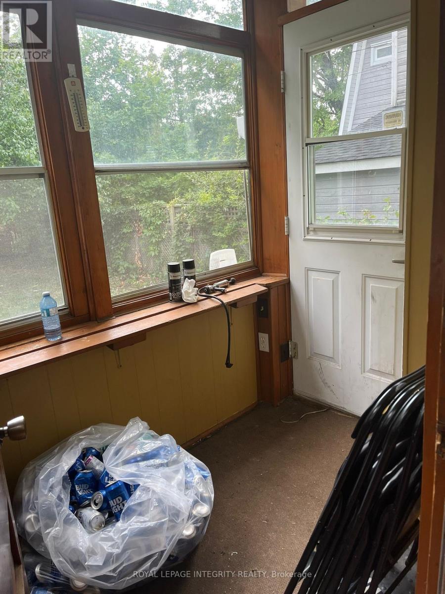 452-454 Sunnyside Avenue, Ottawa, Ontario  K1S 0S9 - Photo 12 - X12381009