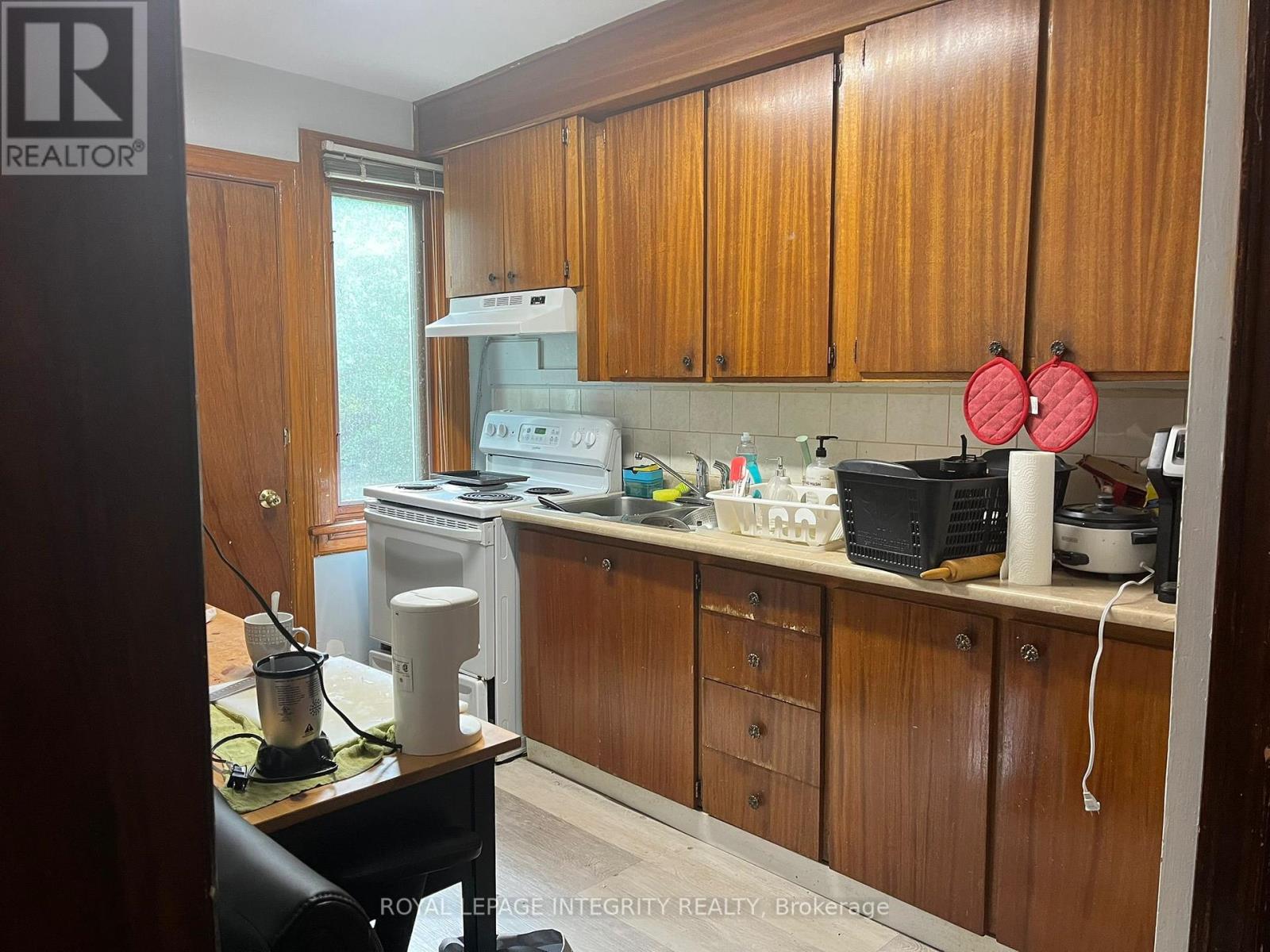 452-454 Sunnyside Avenue, Ottawa, Ontario  K1S 0S9 - Photo 33 - X12381009