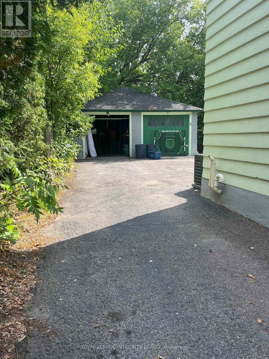 452-454 Sunnyside Avenue, Ottawa, Ontario  K1S 0S9 - Photo 40 - X12381009