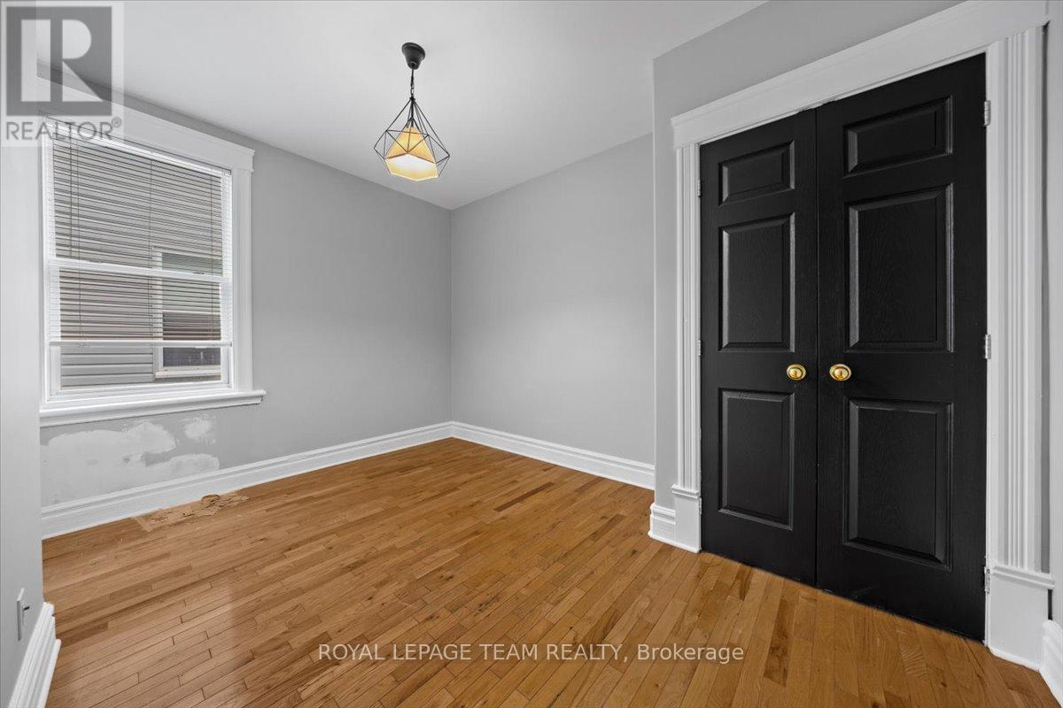 134 Elm Street, Ottawa, Ontario  K1R 6N5 - Photo 12 - X12384321