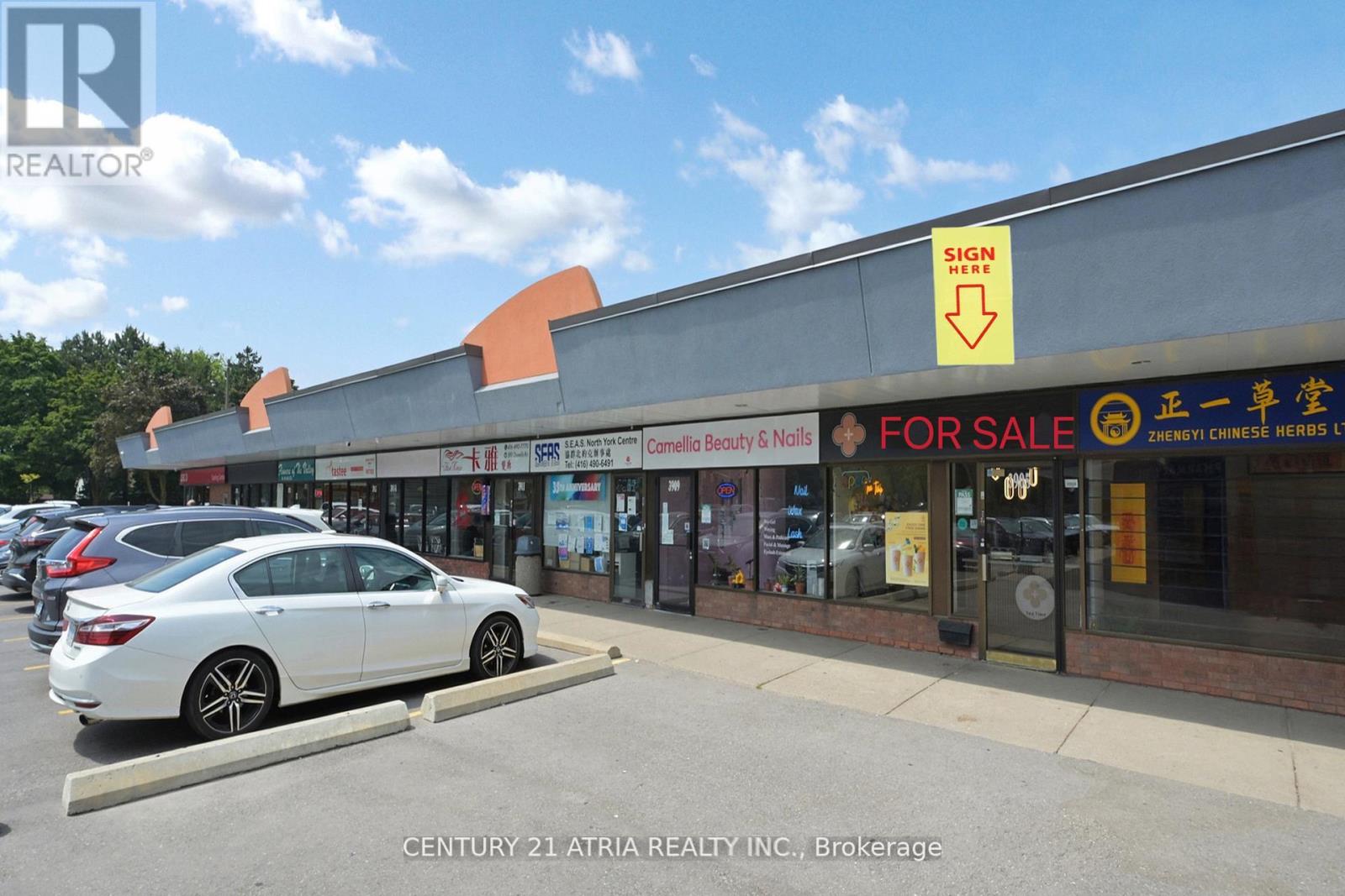 3905 Don Mills Road, Toronto (Hillcrest Village), Ontario  M2H 2S7 - Photo 2 - C12386121