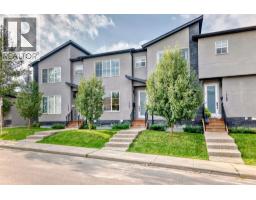 1757 45 Street Nw Montgomery, Calgary, Ca