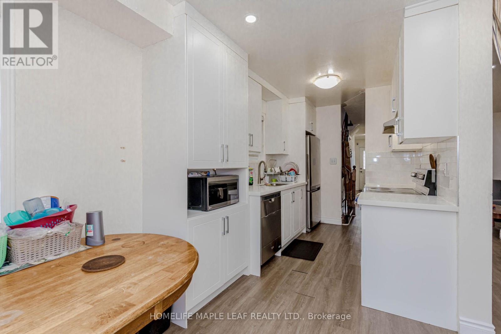 35 Ridgefield Court, Brampton, Ontario  L6P 1B4 - Photo 15 - W12371960