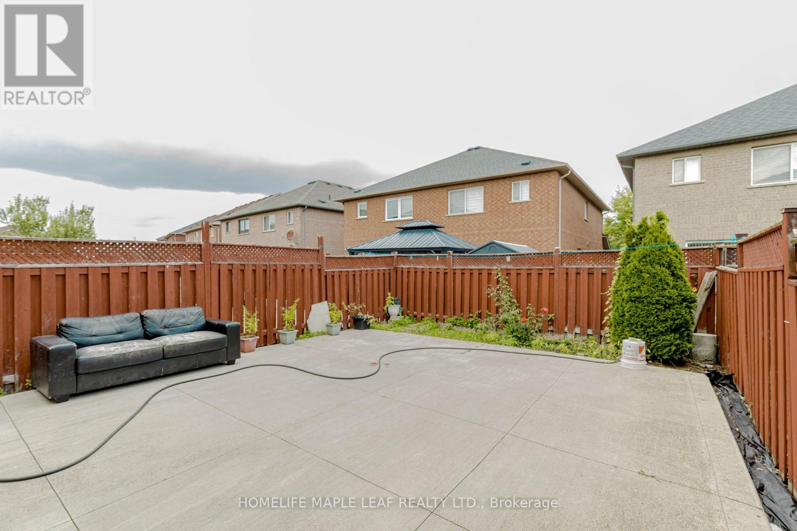 35 Ridgefield Court, Brampton, Ontario  L6P 1B4 - Photo 36 - W12371960