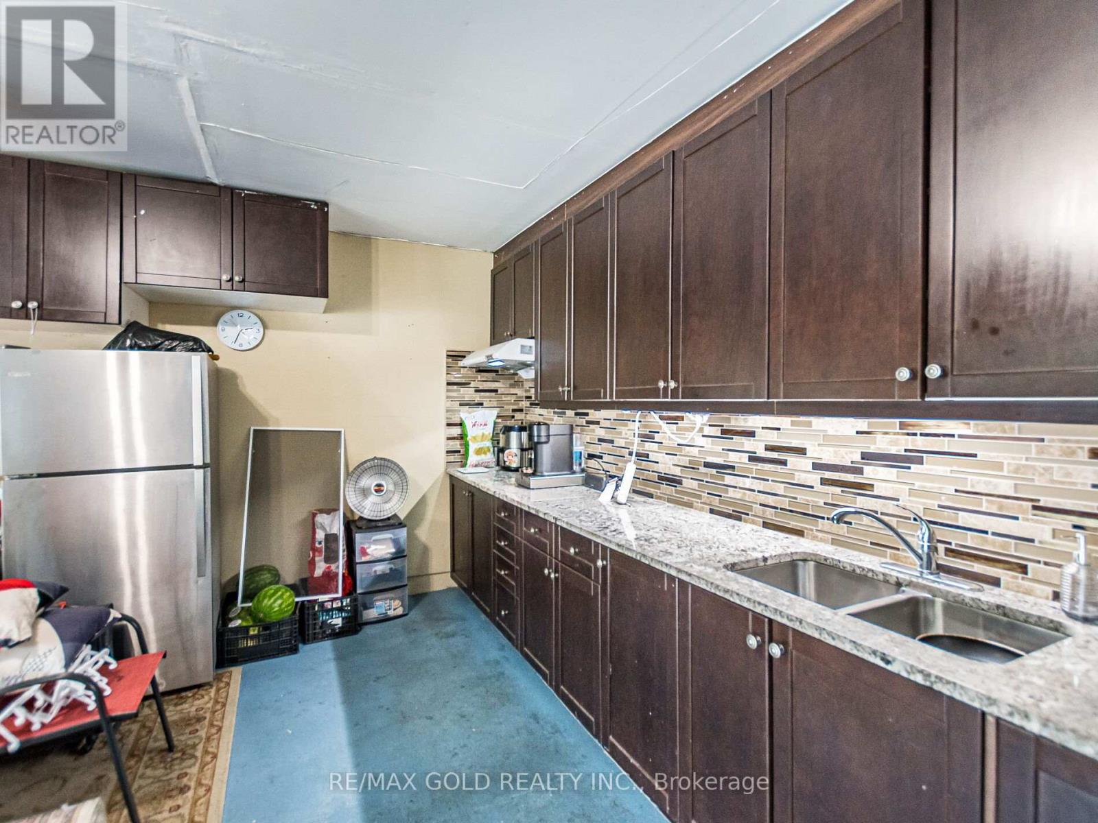 47 Linstock Drive, Brampton, Ontario  L6P 1C9 - Photo 38 - W12386029