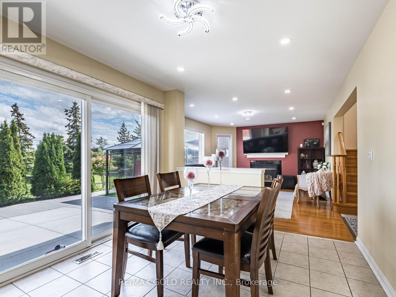 47 Linstock Drive, Brampton, Ontario  L6P 1C9 - Photo 20 - W12386029