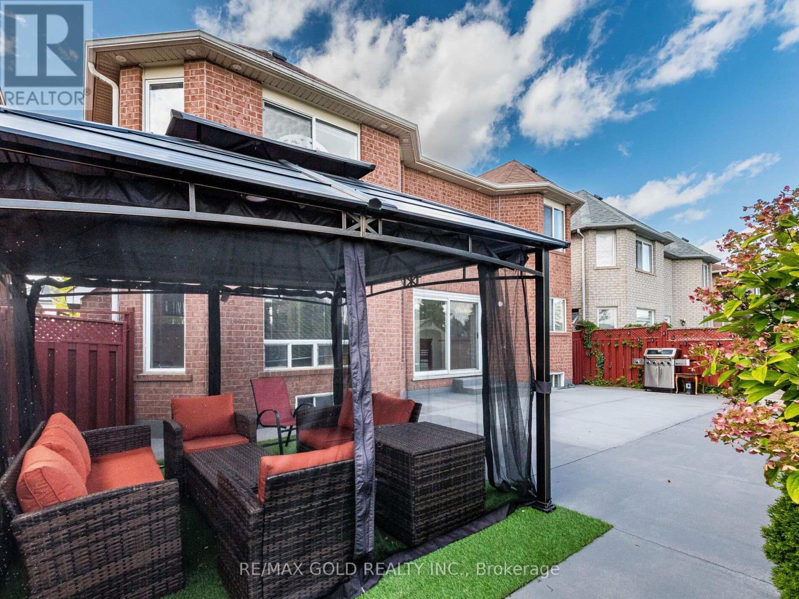 47 Linstock Drive, Brampton, Ontario  L6P 1C9 - Photo 43 - W12386029