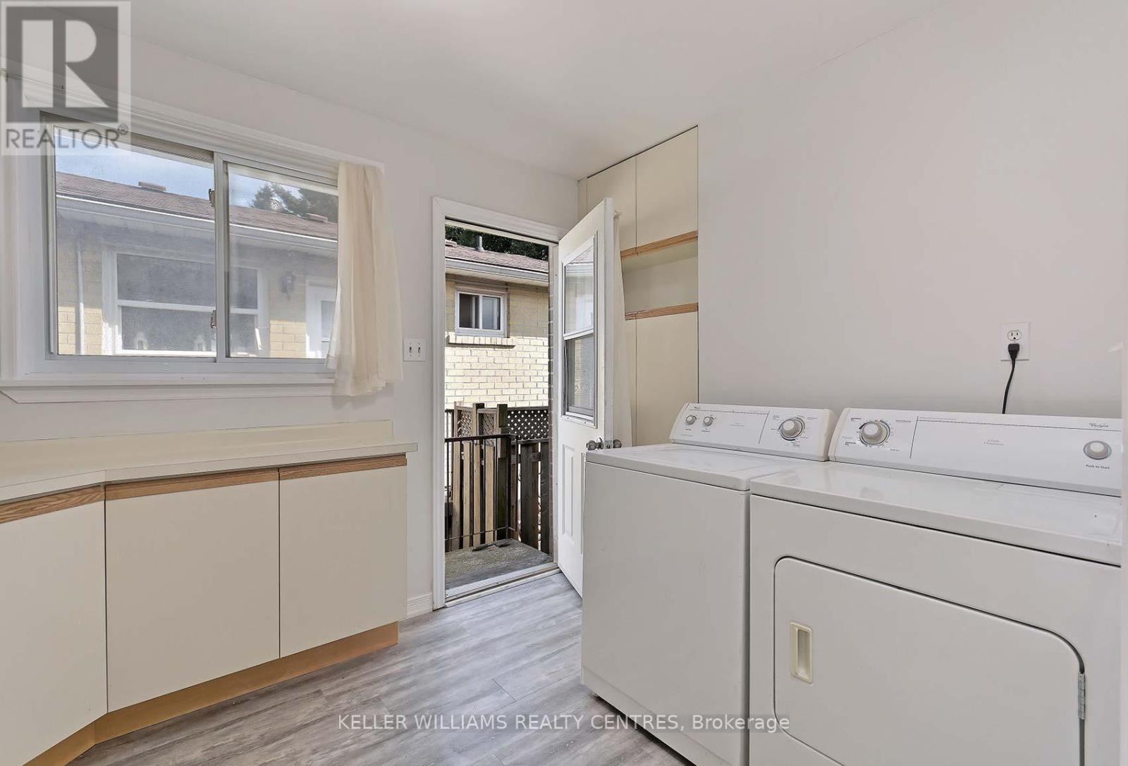 373 Borden Avenue, Newmarket, Ontario  L3Y 5C1 - Photo 13 - N12386086
