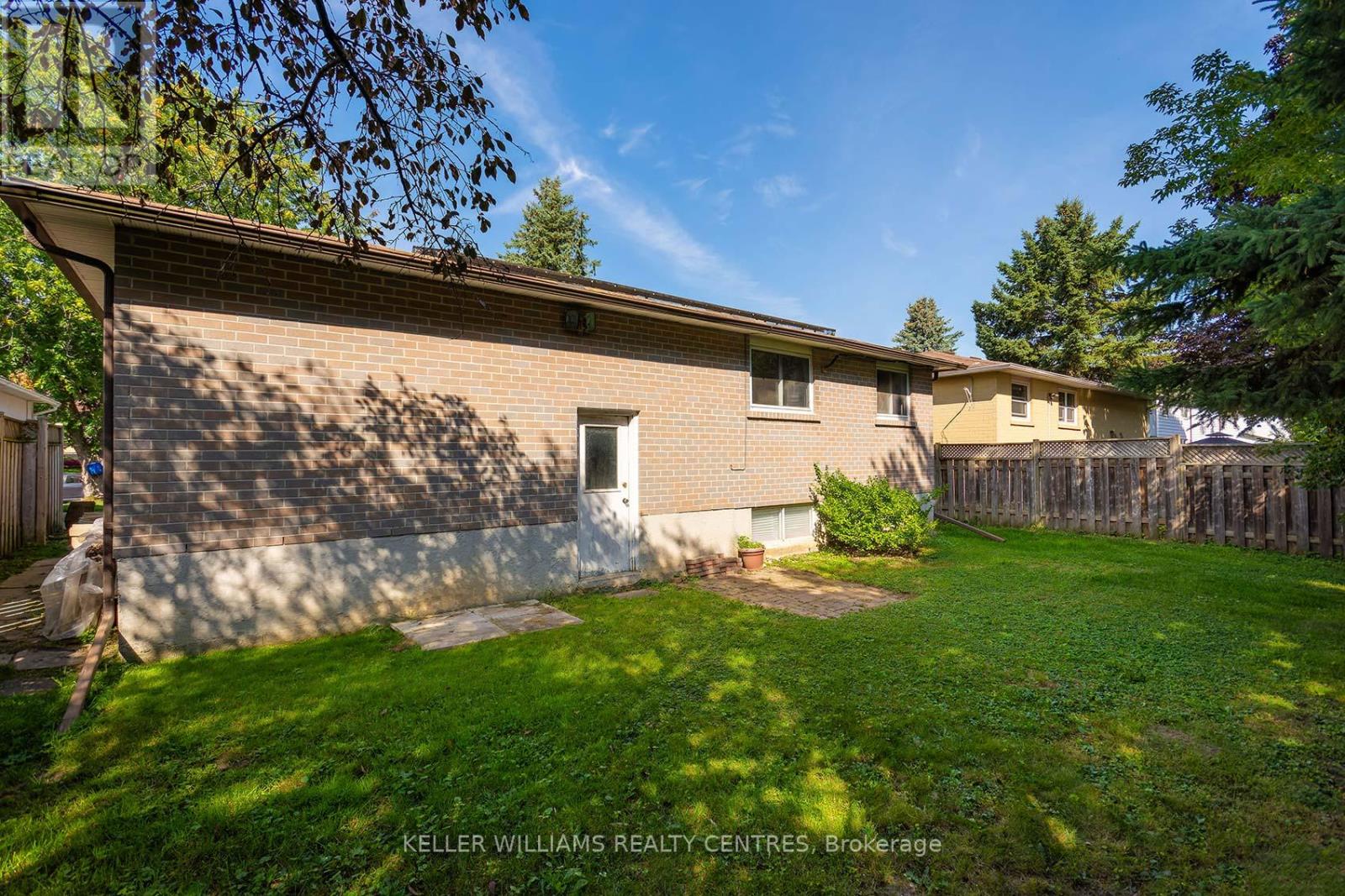 373 Borden Avenue, Newmarket, Ontario  L3Y 5C1 - Photo 31 - N12386086
