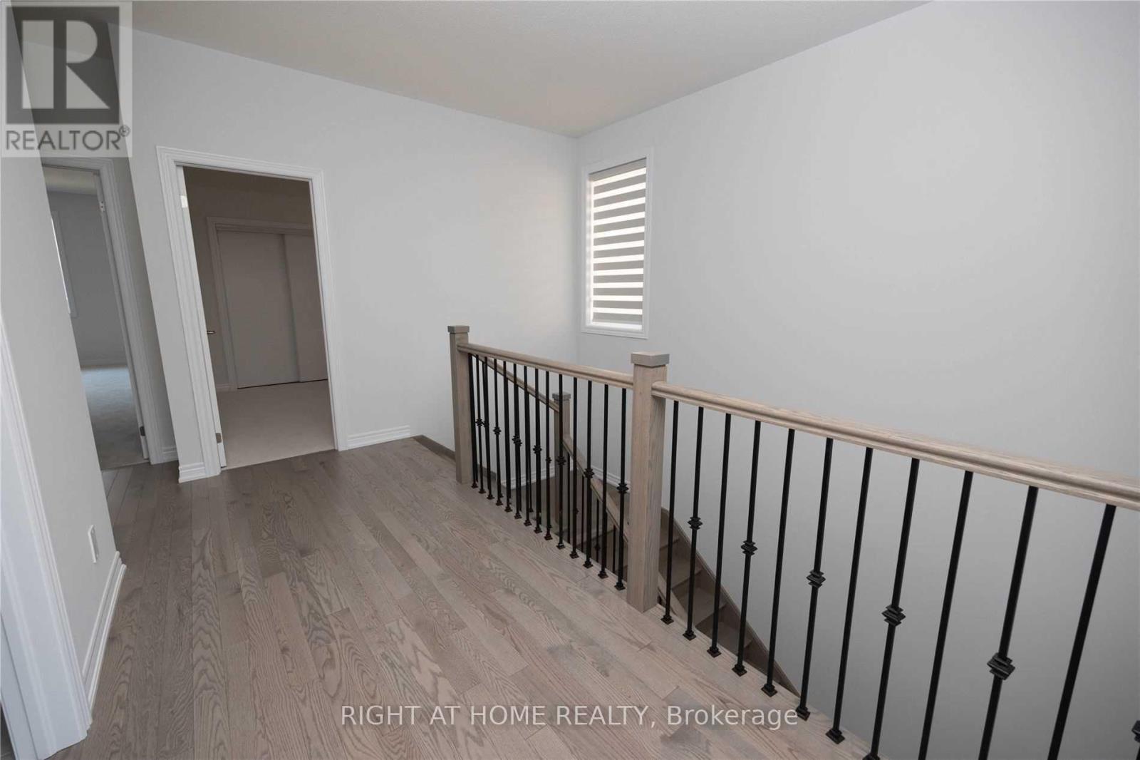 10 Sprucedale Way, Whitchurch-Stouffville, Ontario  L4A 4X3 - Photo 16 - N12386094