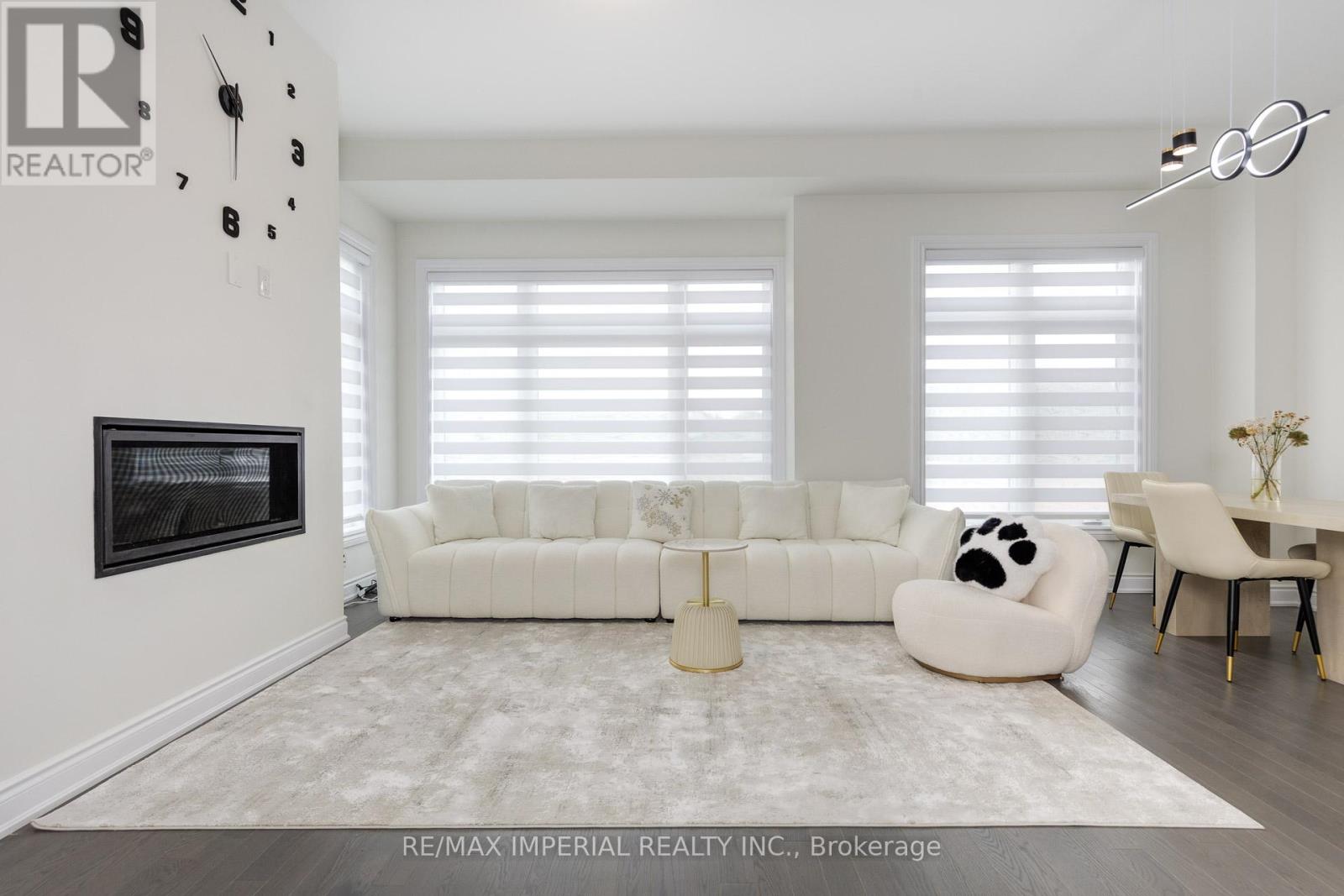 20 Harold Humphrey Street, Markham (Angus Glen), Ontario  L6C 3N2 - Photo 11 - N12386111