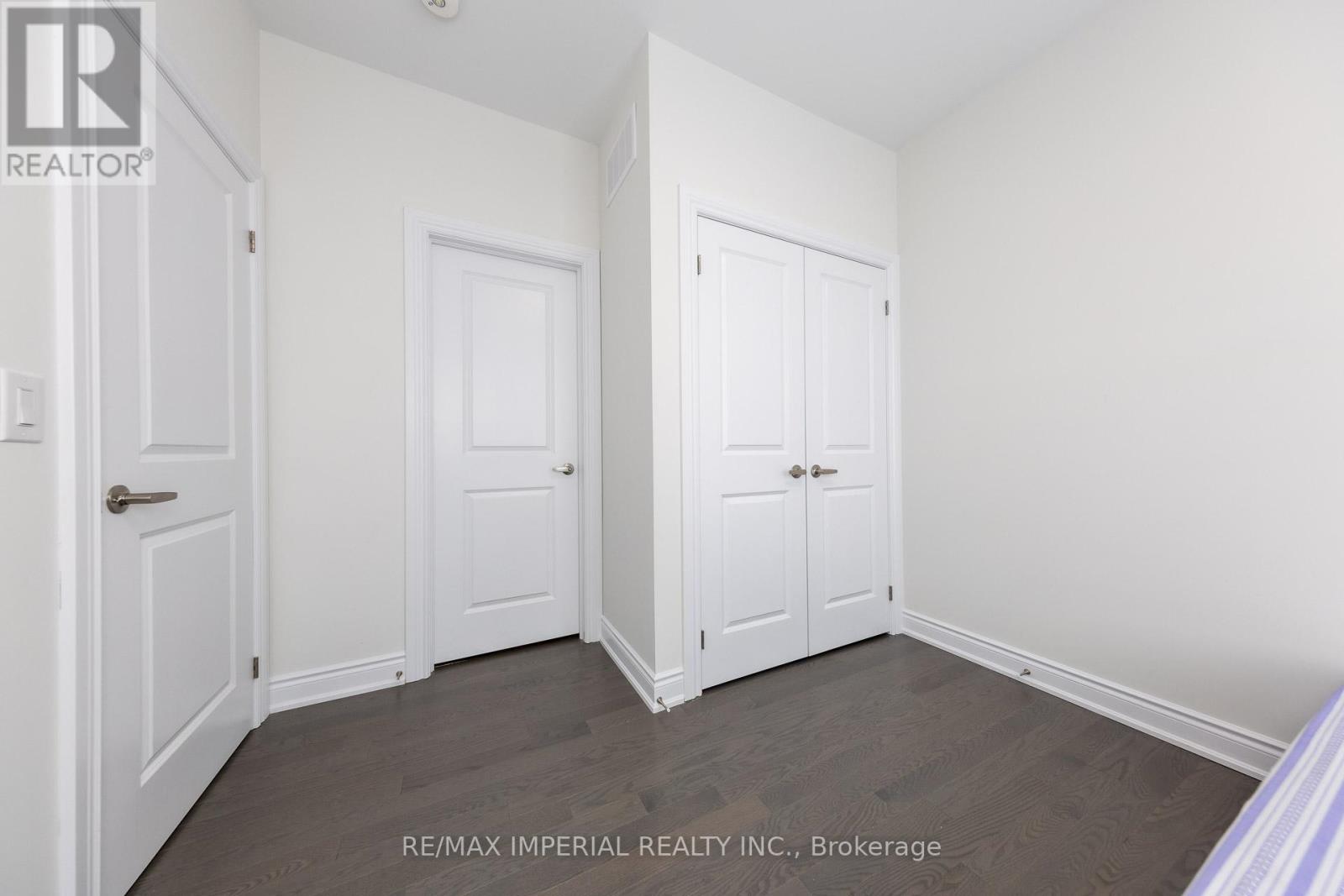 20 Harold Humphrey Street, Markham (Angus Glen), Ontario  L6C 3N2 - Photo 26 - N12386111