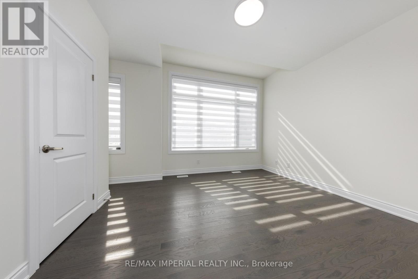 20 Harold Humphrey Street, Markham (Angus Glen), Ontario  L6C 3N2 - Photo 34 - N12386111