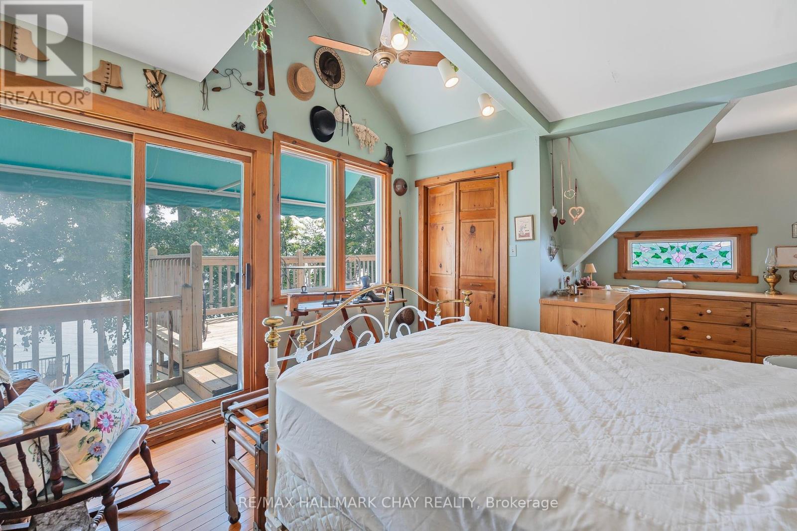 209 Bay Street, Oro-Medonte (Shanty Bay), Ontario  L0L 2L0 - Photo 20 - S12386085