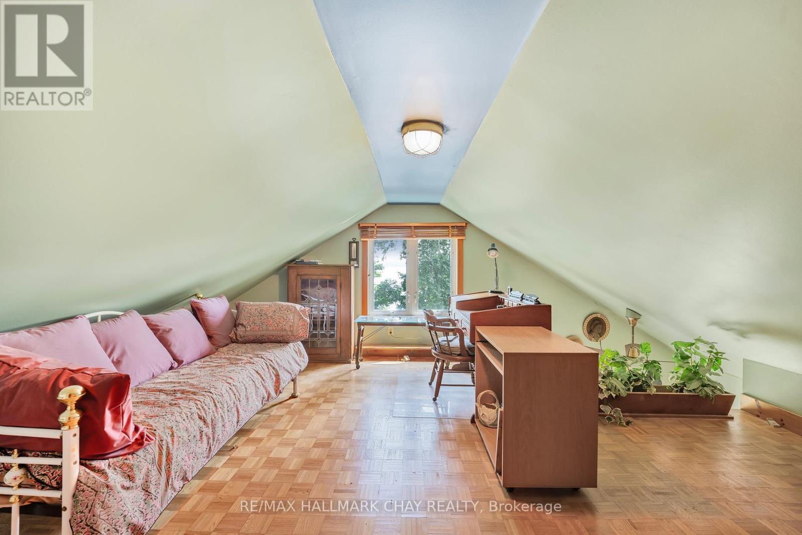 209 Bay Street, Oro-Medonte (Shanty Bay), Ontario  L0L 2L0 - Photo 25 - S12386085