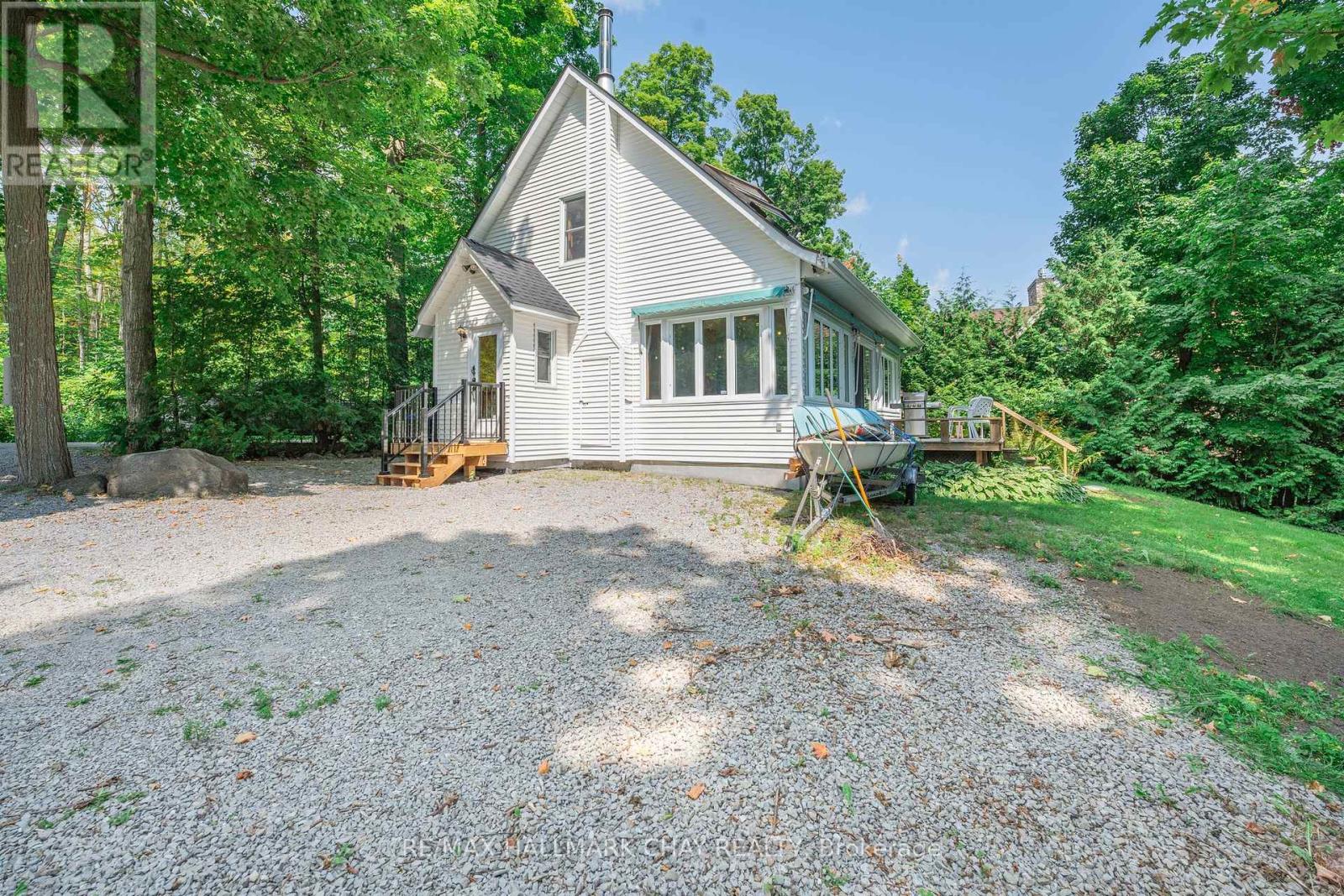 209 Bay Street, Oro-Medonte (Shanty Bay), Ontario  L0L 2L0 - Photo 8 - S12386085