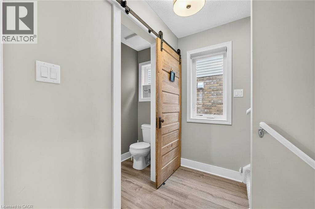 110 Oakes Crescent, Guelph, Ontario  N1E 0J5 - Photo 19 - 40766947