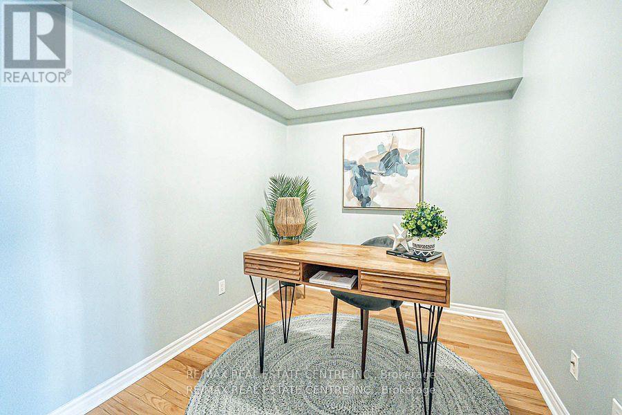 1509 - 4080 Living Arts Drive, Mississauga, Ontario  L5B 4M8 - Photo 10 - W12386078