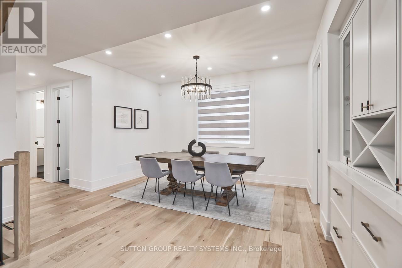 214 Shaver Avenue N, Toronto, Ontario  M9B 4P3 - Photo 14 - W12386110