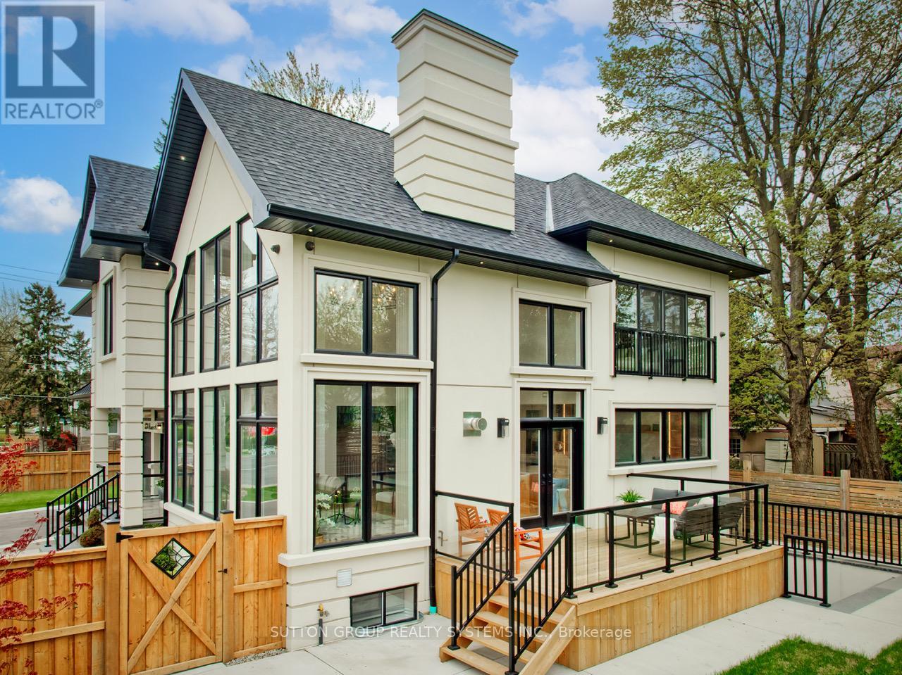 214 Shaver Avenue N, Toronto, Ontario  M9B 4P3 - Photo 39 - W12386110