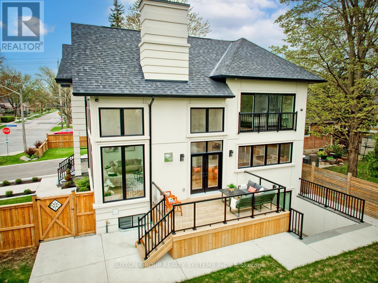 214 Shaver Avenue N, Toronto, Ontario  M9B 4P3 - Photo 42 - W12386110