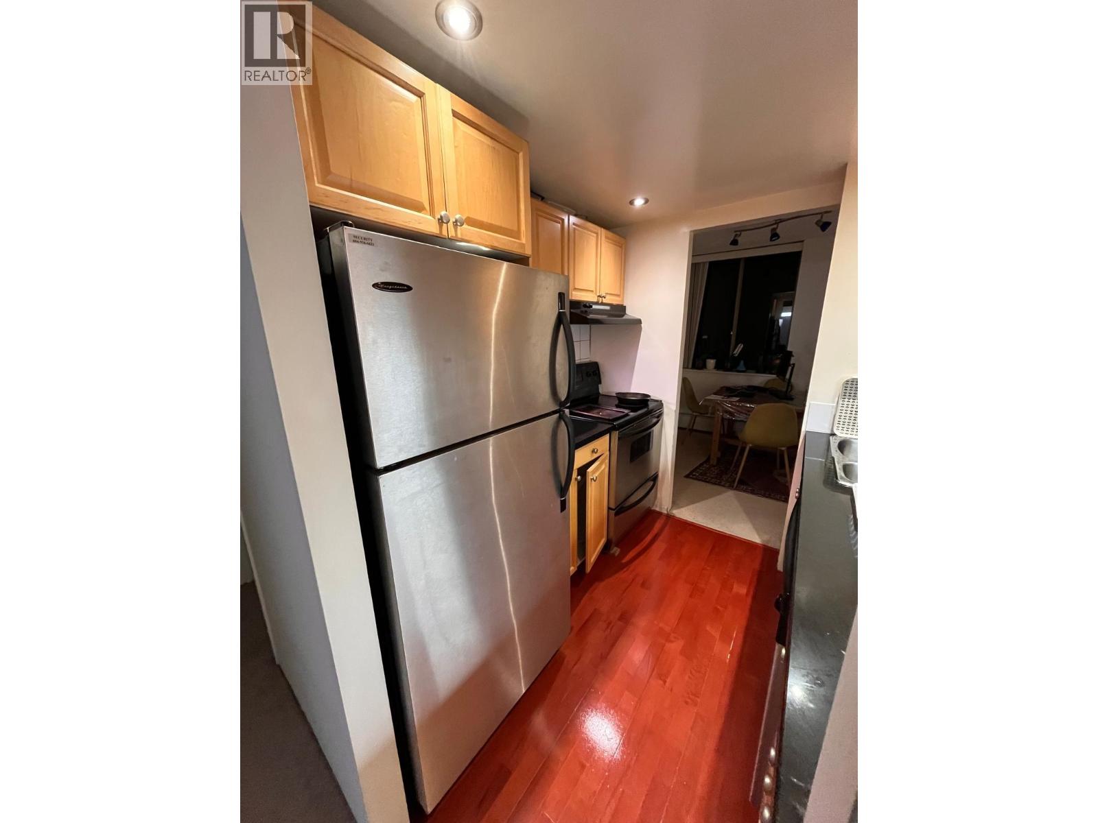404 2008 Fullerton Avenue, North Vancouver, British Columbia  V7P 3G7 - Photo 10 - R3044475