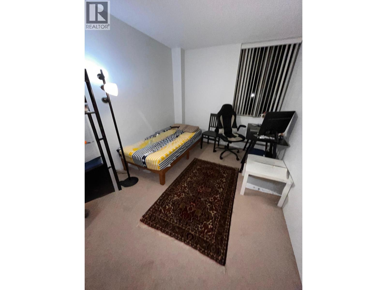 404 2008 Fullerton Avenue, North Vancouver, British Columbia  V7P 3G7 - Photo 3 - R3044475