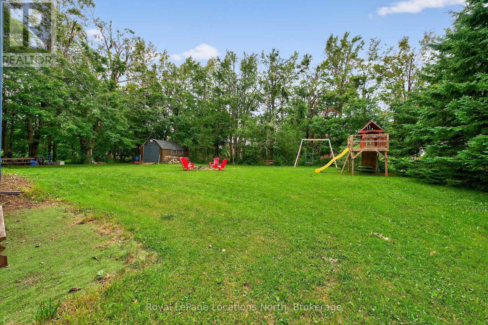 119 Tyrol Avenue, Blue Mountains, Ontario  N0H 2E0 - Photo 32 - X12386153