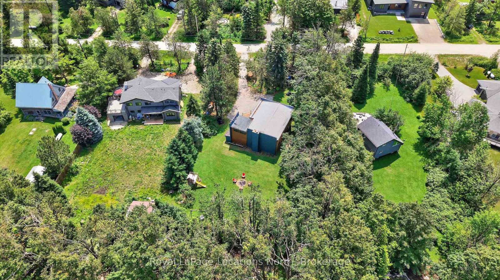119 Tyrol Avenue, Blue Mountains, Ontario  N0H 2E0 - Photo 41 - X12386153