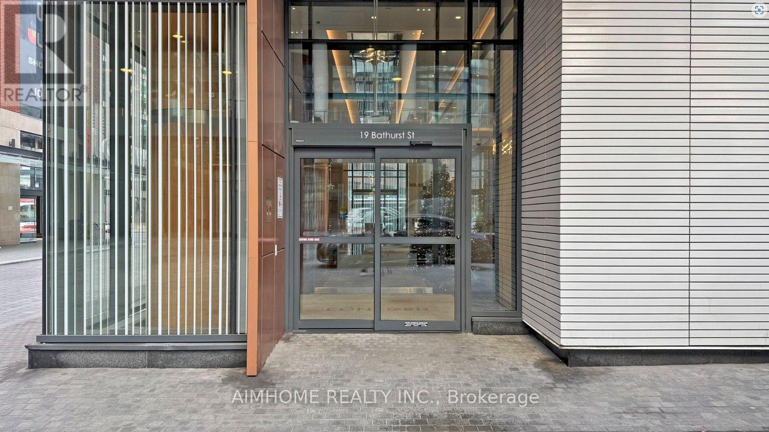 1102 - 19 Bathurst Street, Toronto, Ontario  M5V 0N2 - Photo 3 - C12385928