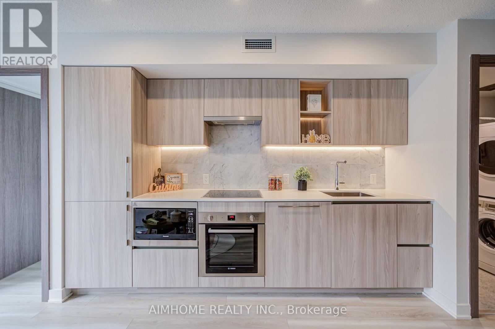 1102 - 19 Bathurst Street, Toronto, Ontario  M5V 0N2 - Photo 13 - C12385928