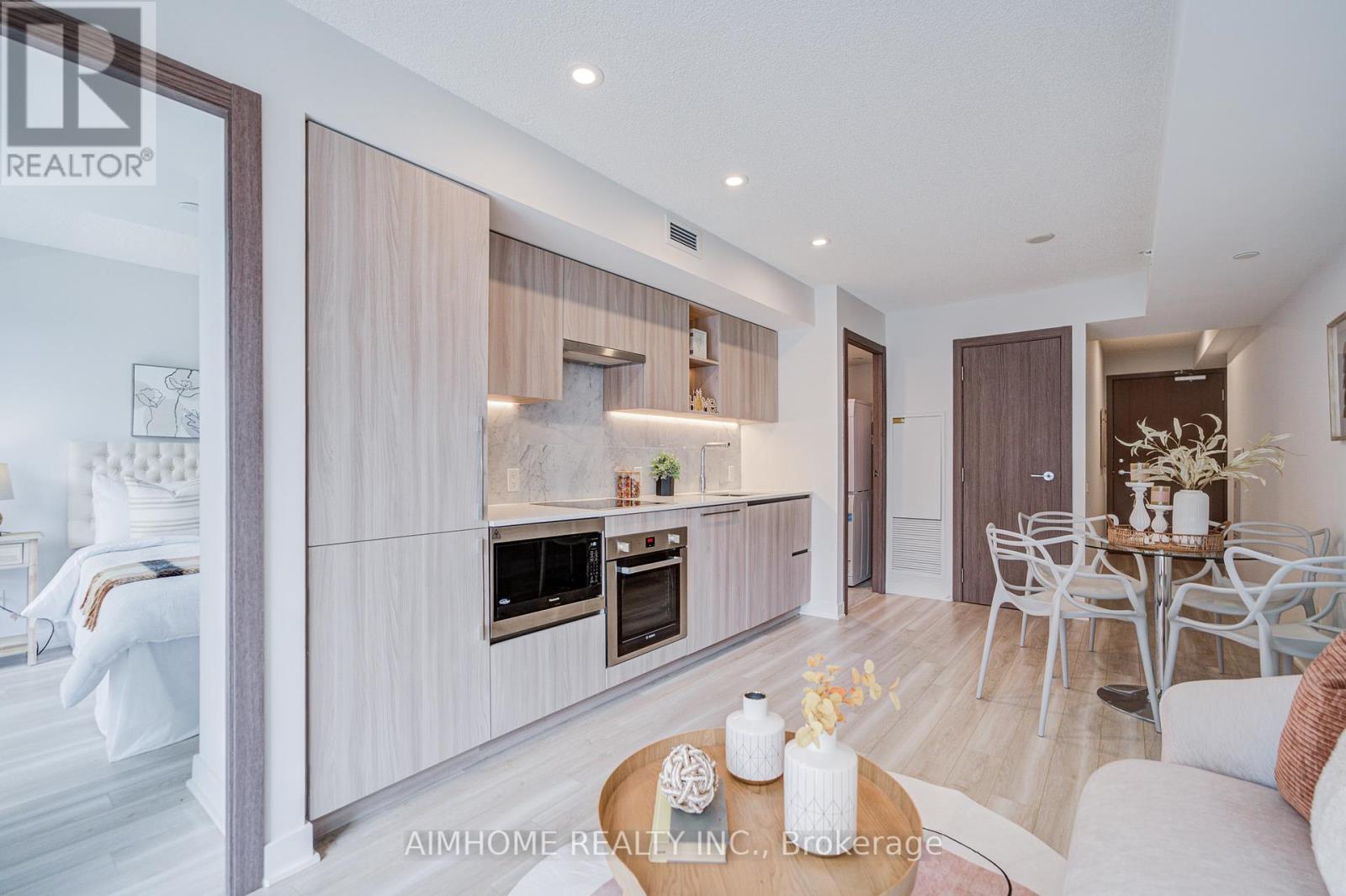1102 - 19 Bathurst Street, Toronto, Ontario  M5V 0N2 - Photo 20 - C12385928