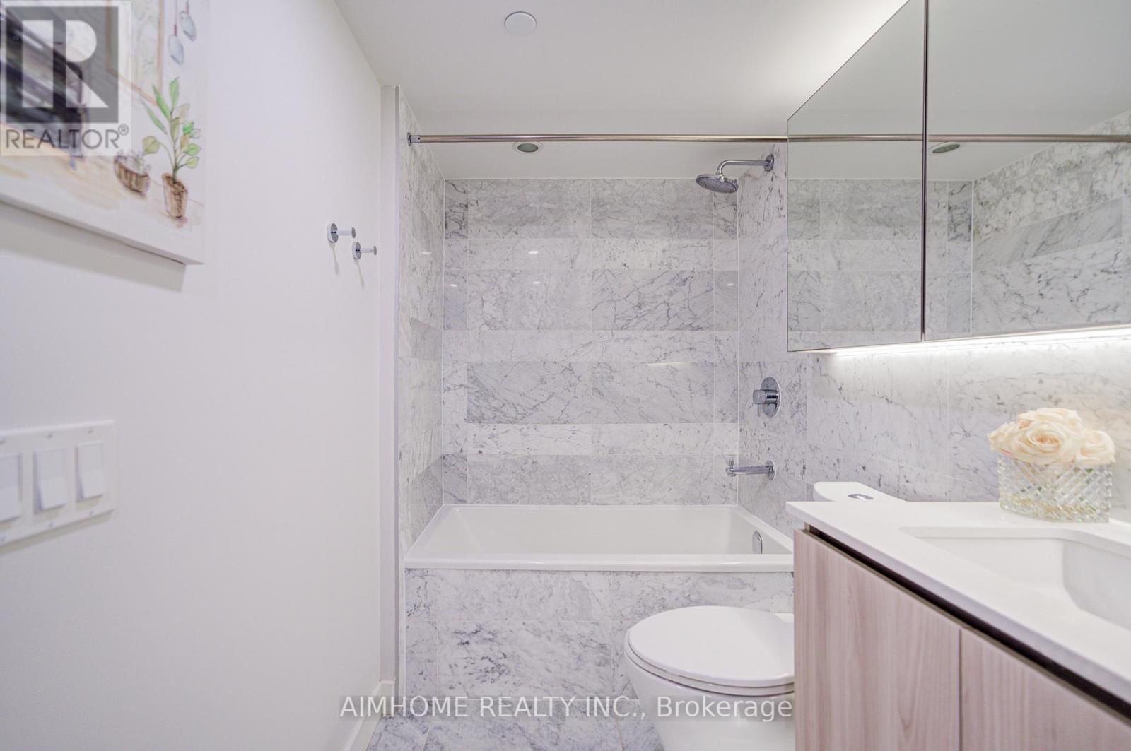1102 - 19 Bathurst Street, Toronto, Ontario  M5V 0N2 - Photo 34 - C12385928