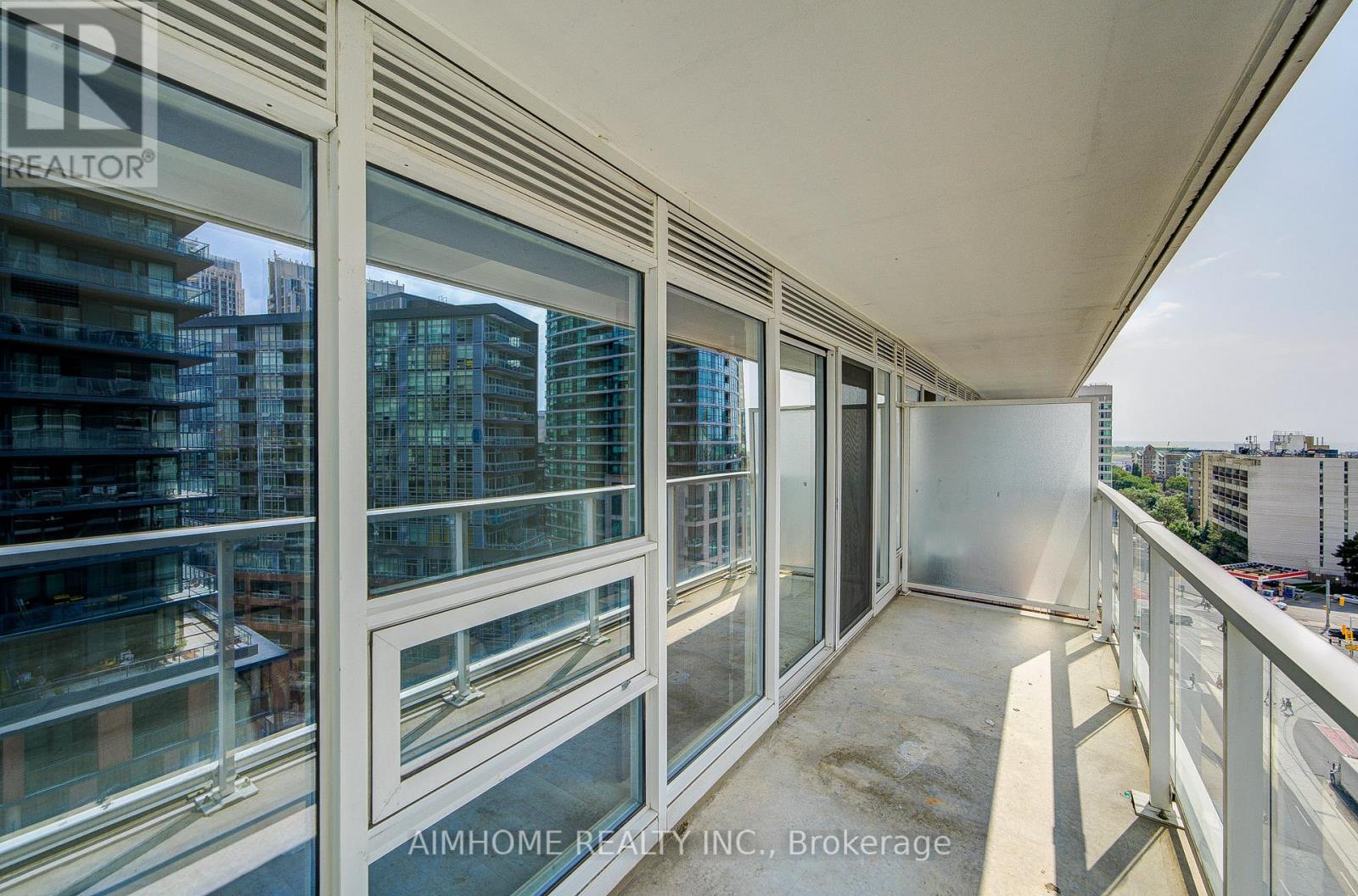 1102 - 19 Bathurst Street, Toronto, Ontario  M5V 0N2 - Photo 38 - C12385928