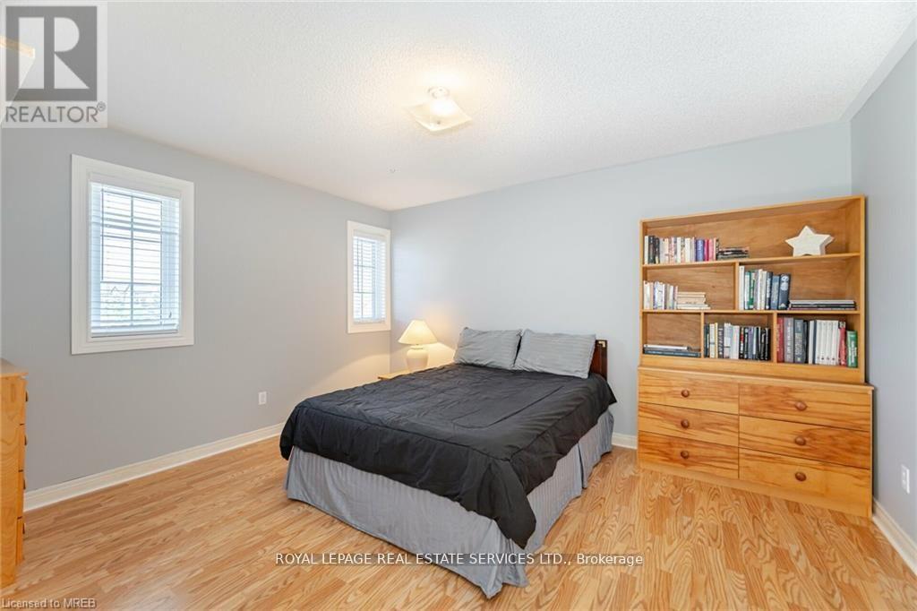 125 Ferndale Drive S, Barrie (Ardagh), Ontario  L4N 6Y6 - Photo 30 - S12385501