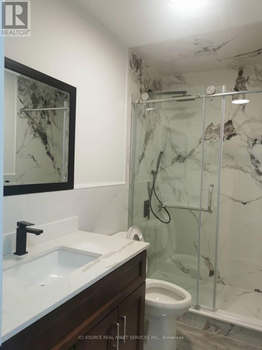 2135 Jane Street, Toronto, Ontario  M3M 1A2 - Photo 9 - W12165088