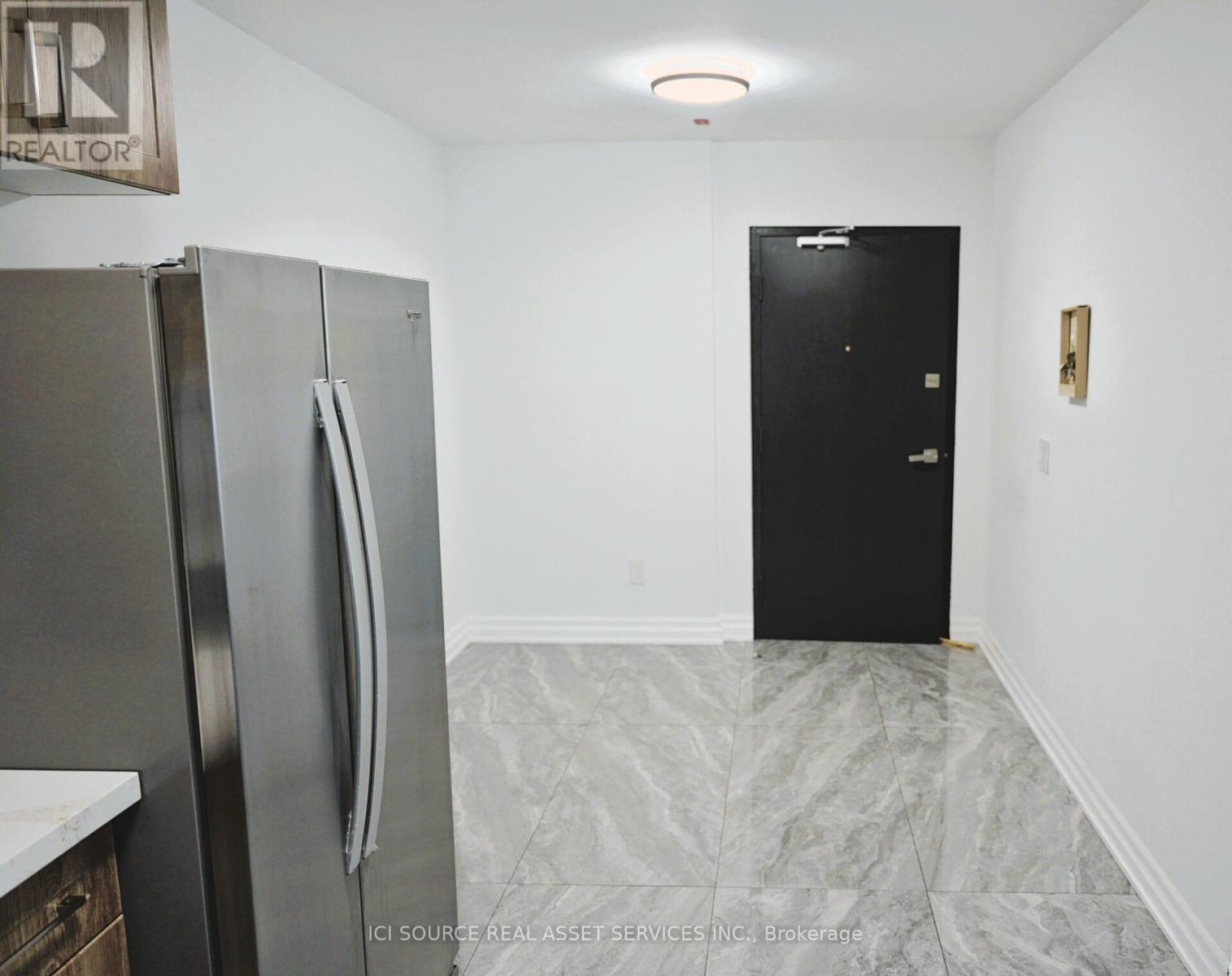 2135 Jane Street, Toronto, Ontario  M3M 1A2 - Photo 3 - W12165088
