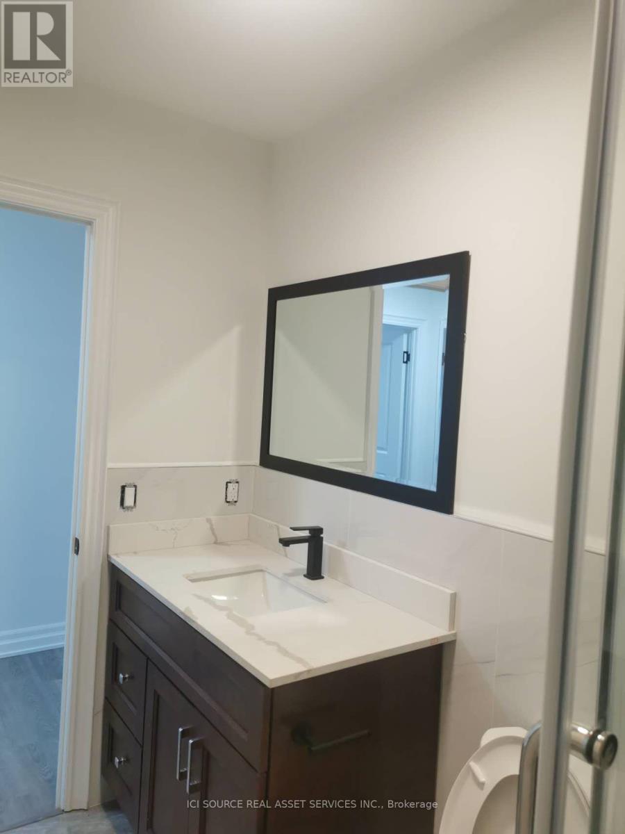 2135 Jane Street, Toronto, Ontario  M3M 1A2 - Photo 10 - W12165088