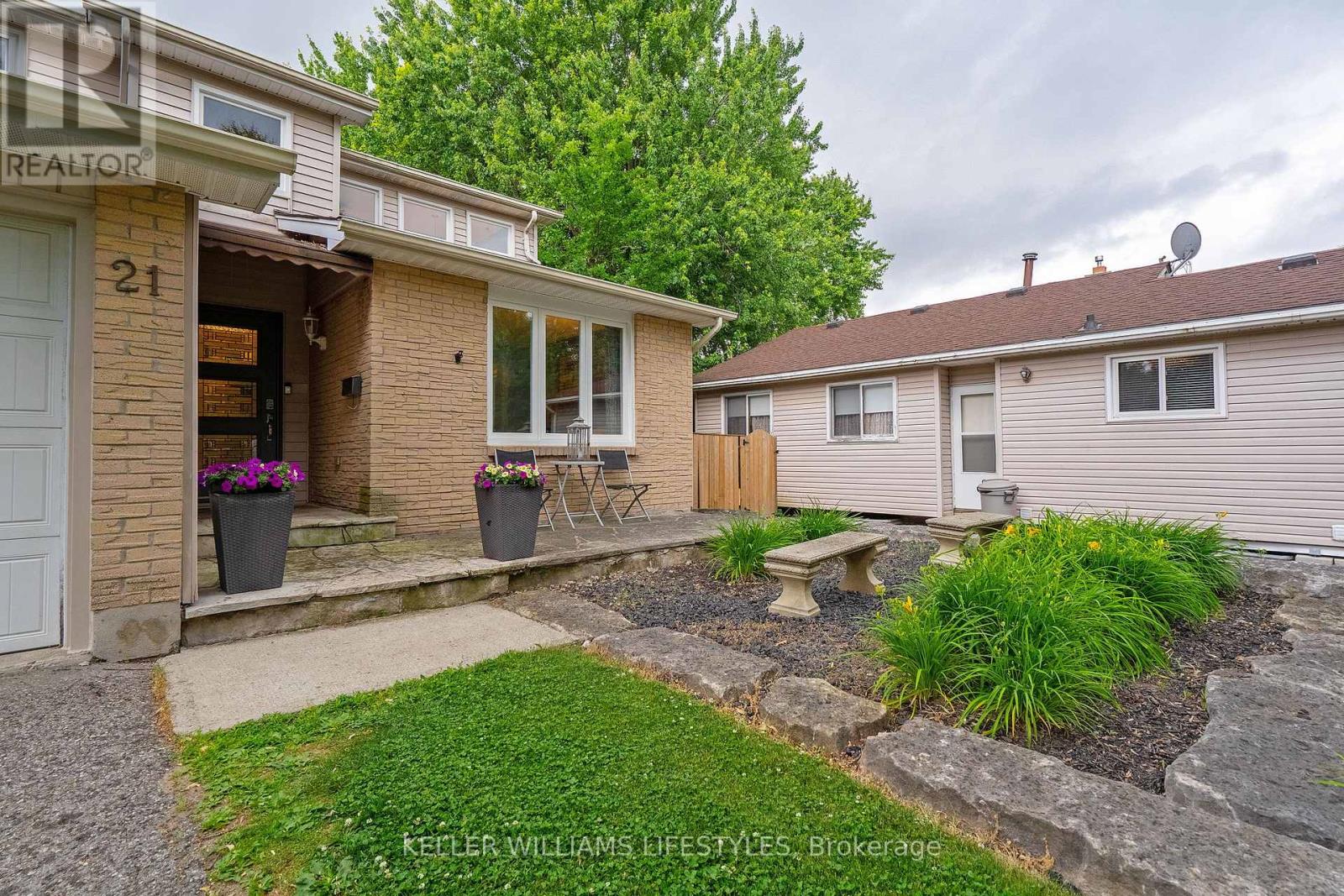 21 Beechbank Crescent, London South (South X), Ontario  N6E 2N9 - Photo 42 - X12384061