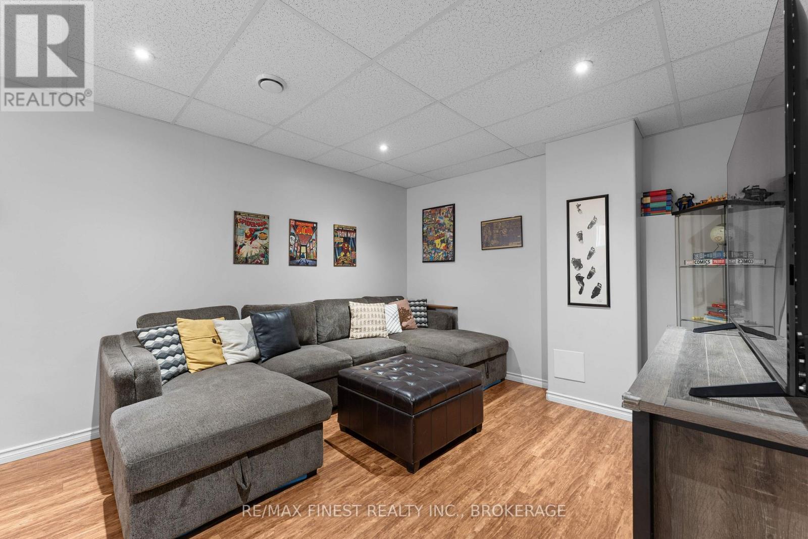 910 Lombardy Street, Kingston, Ontario  K7M 9C2 - Photo 25 - X12386070