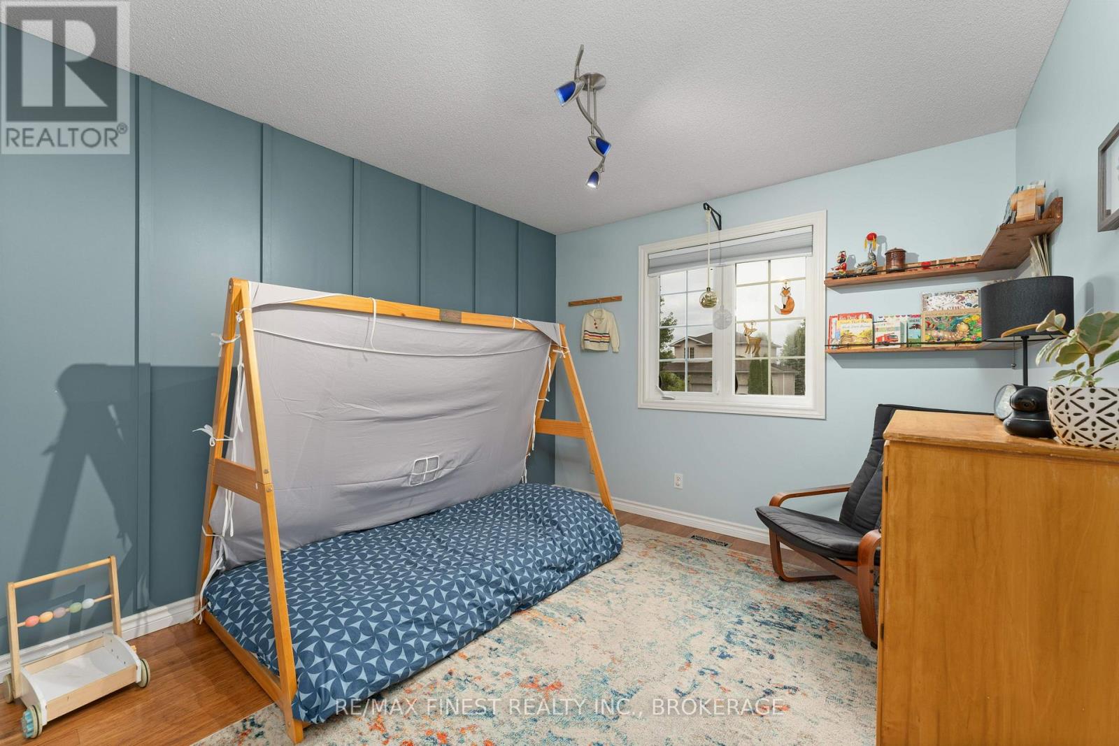 910 Lombardy Street, Kingston, Ontario  K7M 9C2 - Photo 18 - X12386070