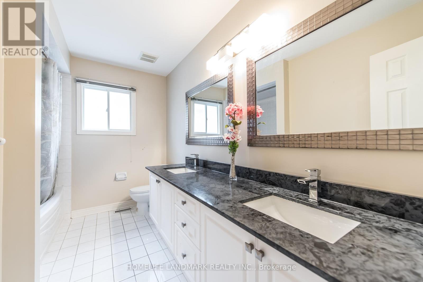 97 Annina Crescent, Markham, Ontario  L3R 4S5 - Photo 16 - N12386126