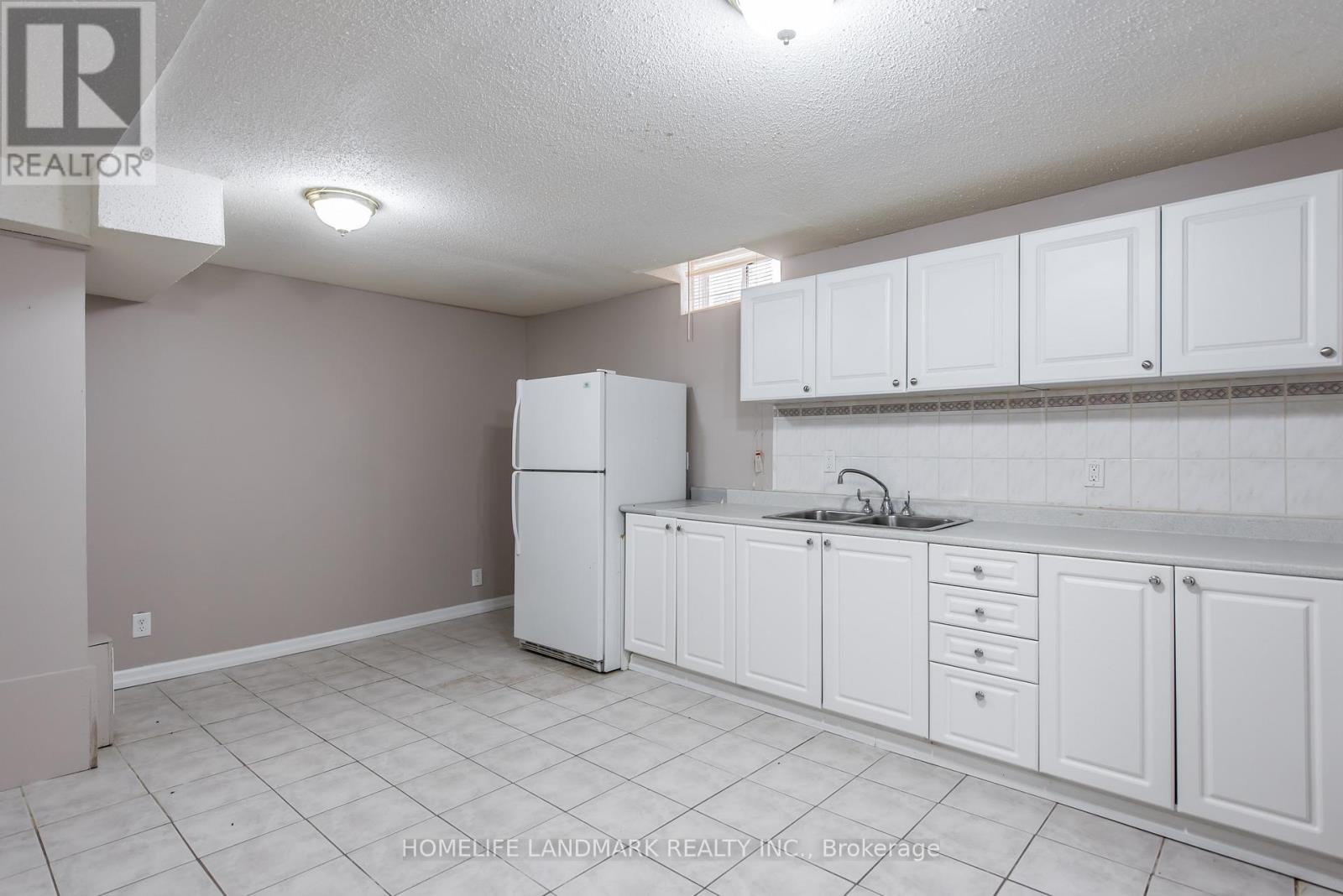 97 Annina Crescent, Markham, Ontario  L3R 4S5 - Photo 17 - N12386126