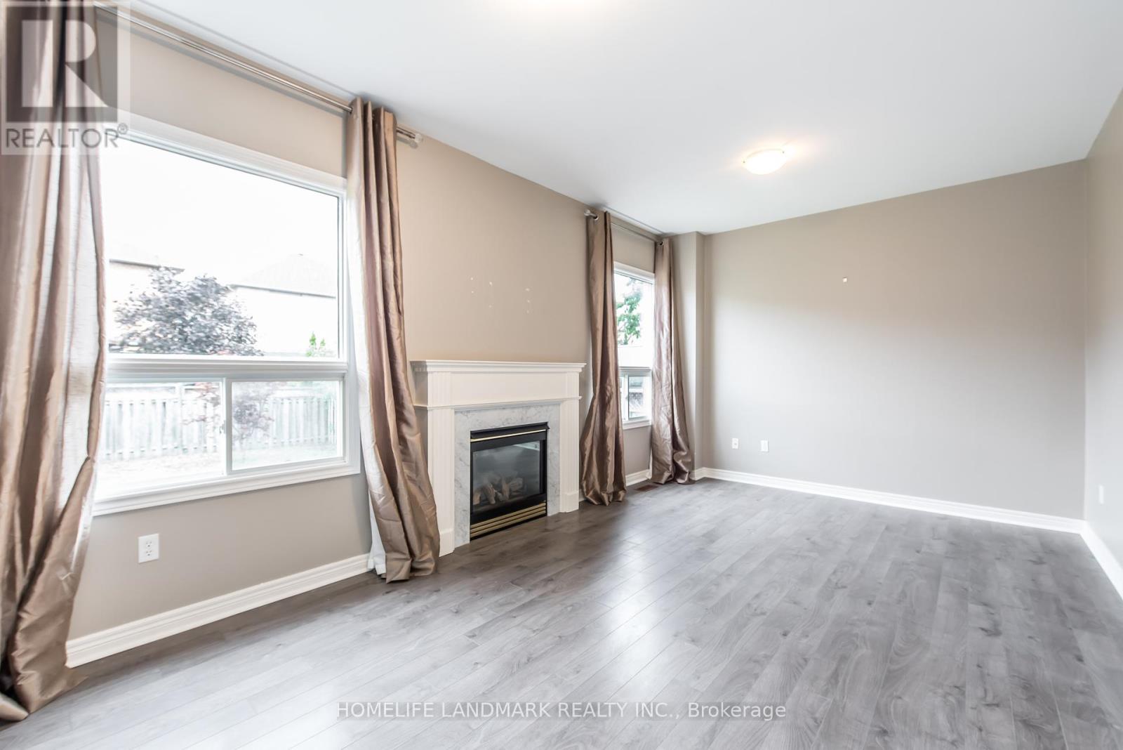 97 Annina Crescent, Markham, Ontario  L3R 4S5 - Photo 4 - N12386126