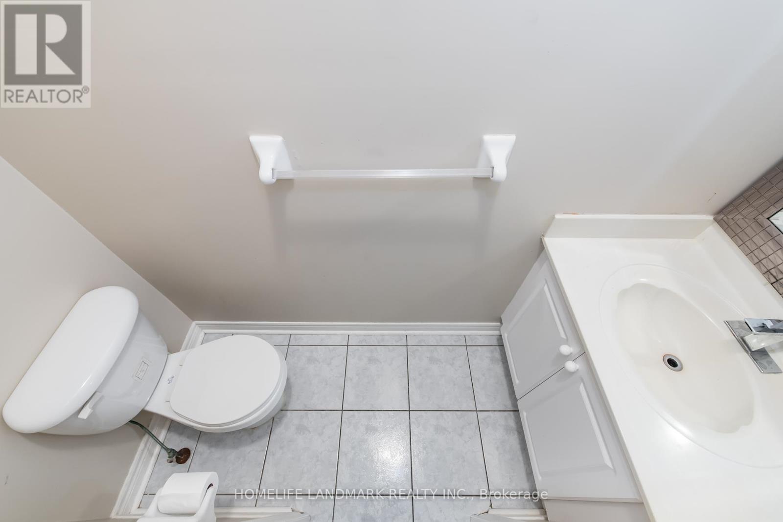 97 Annina Crescent, Markham, Ontario  L3R 4S5 - Photo 9 - N12386126