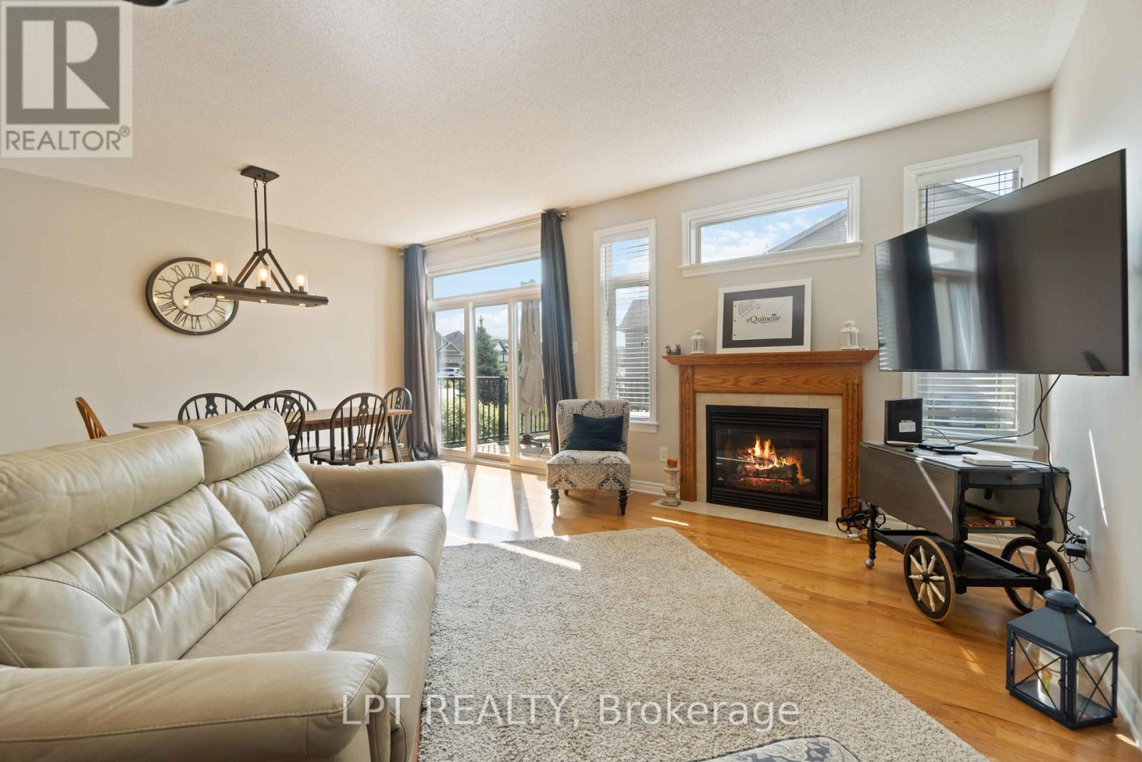100 Blackhorse Drive, North Grenville, Ontario  K0G 1J0 - Photo 10 - X12386191