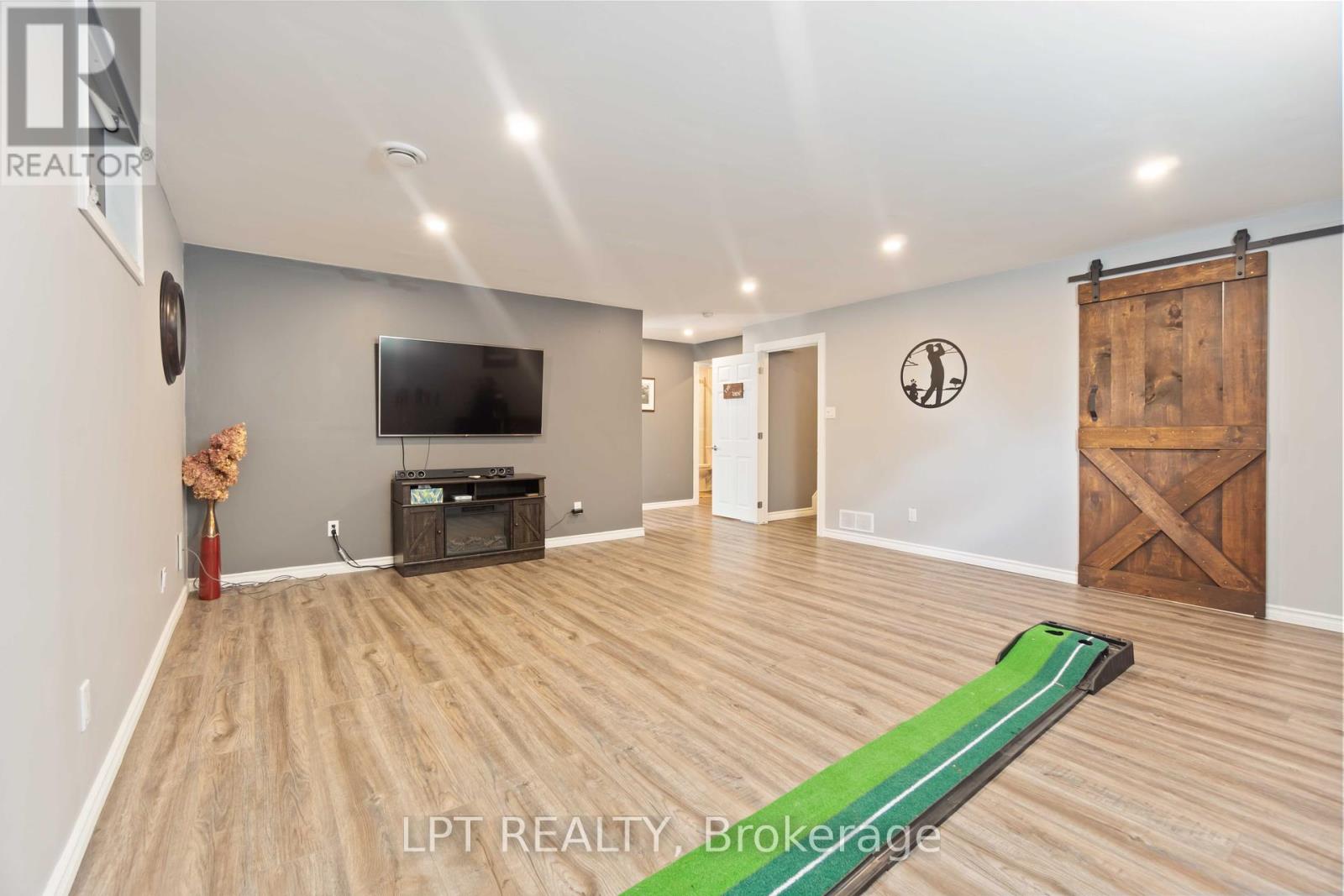 100 Blackhorse Drive, North Grenville, Ontario  K0G 1J0 - Photo 38 - X12386191